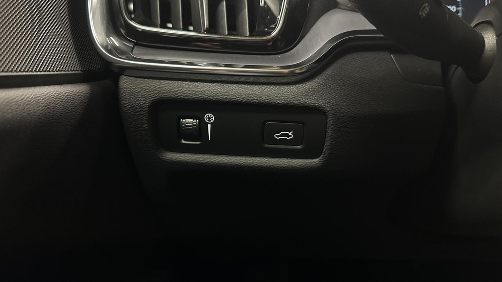 Volvo V60 (J877ZL) met abonnement