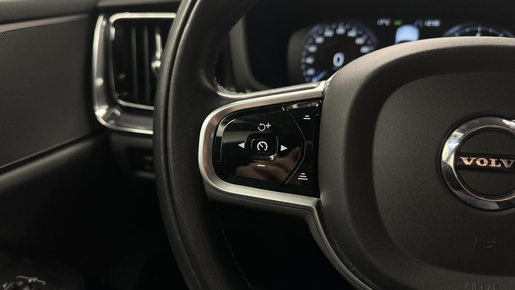 Volvo V60 (J877ZL) met abonnement