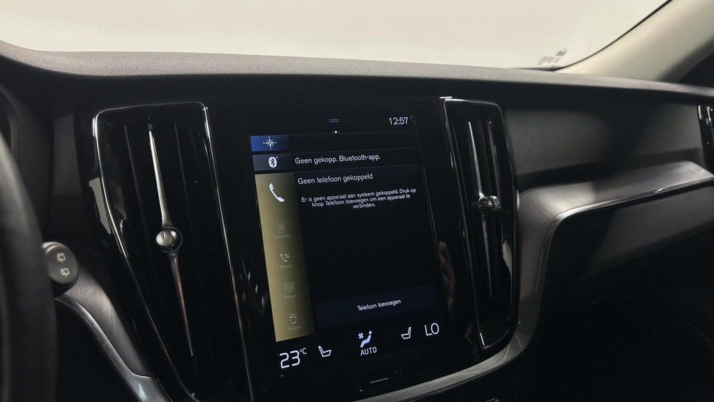 Volvo V60 (J877ZL) met abonnement