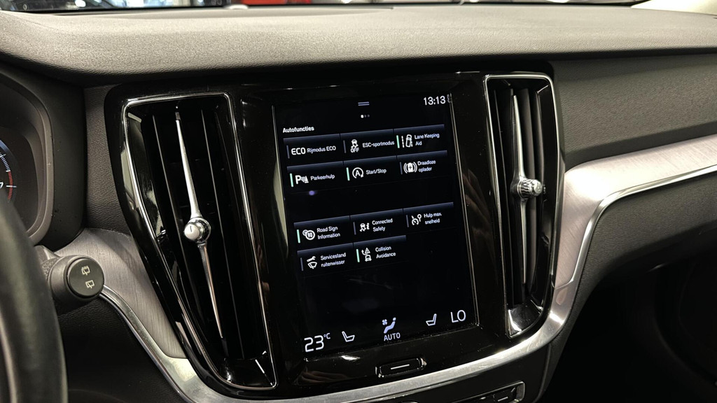 Volvo V60 (J877ZL) met abonnement