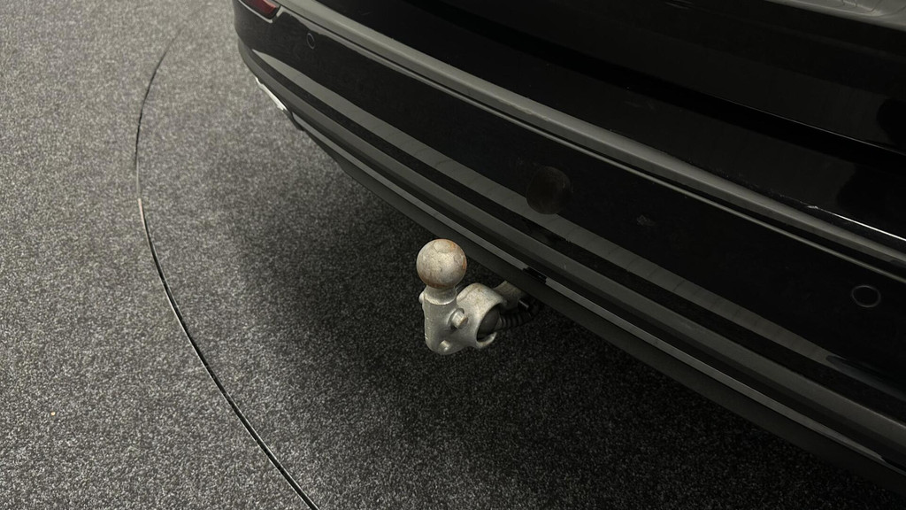 Volvo V60 (J877ZL) met abonnement