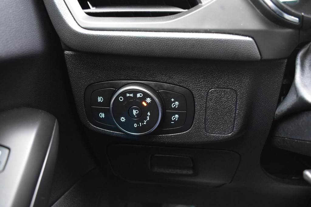 Ford FOCUS Wagon (G929SG) met abonnement