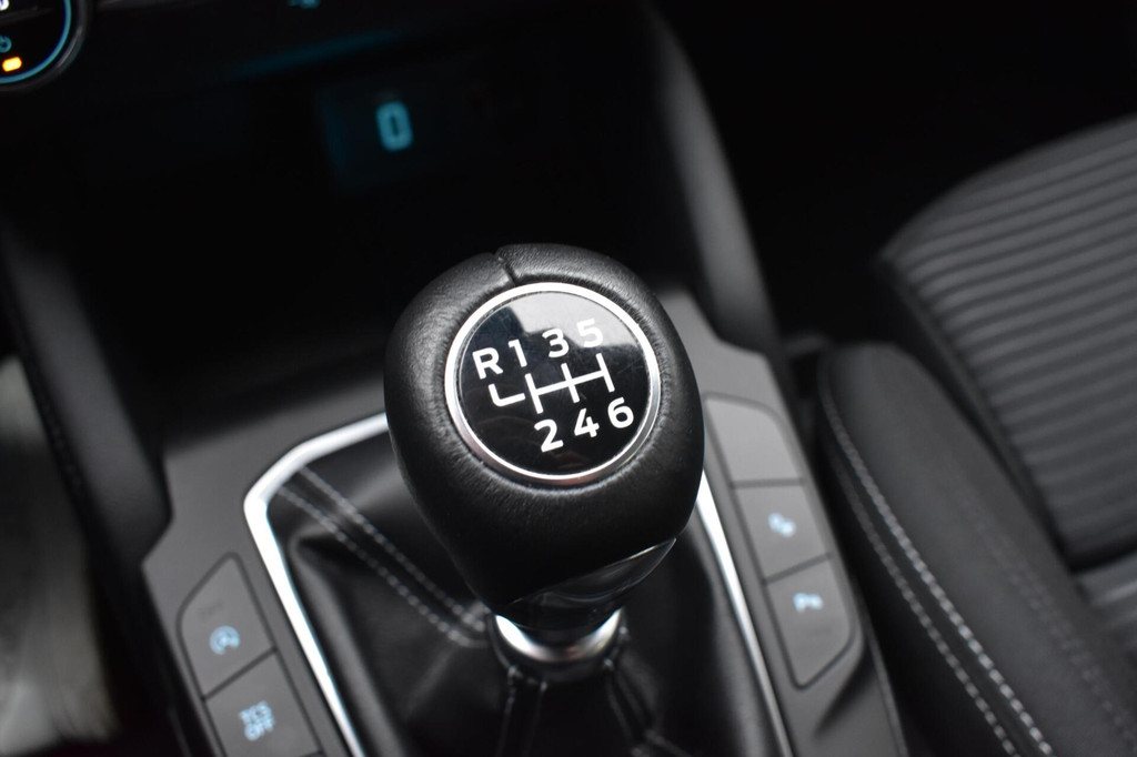 Ford FOCUS Wagon (G929SG) met abonnement