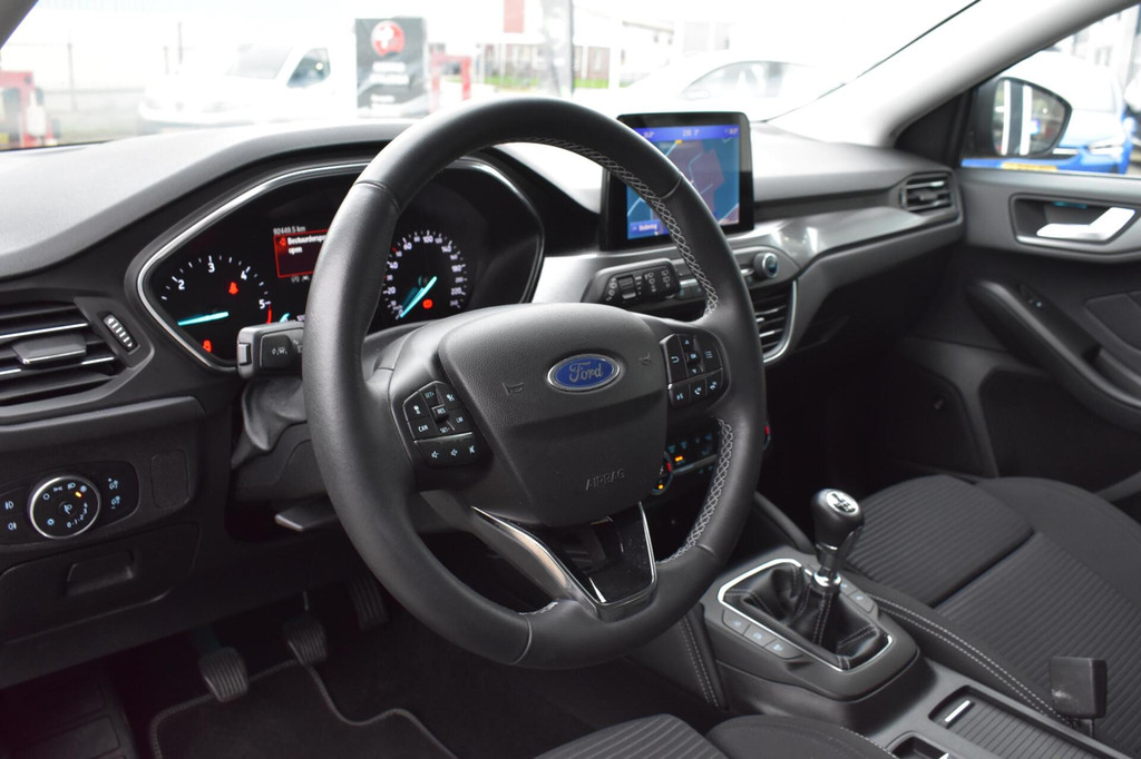 Ford FOCUS Wagon (G929SG) met abonnement