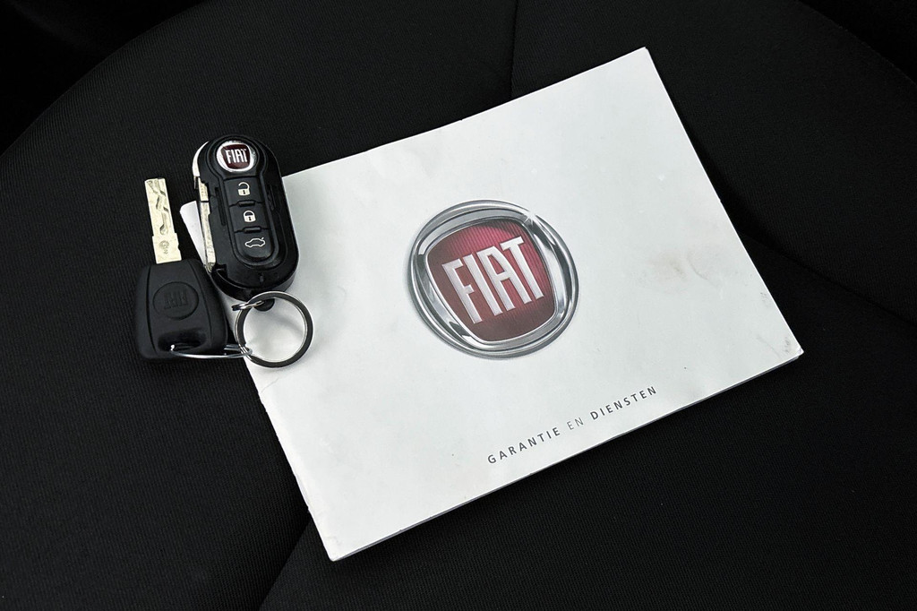 Fiat 500 (Z602RB) met abonnement