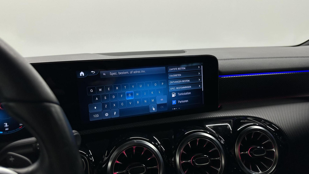 Mercedes-Benz CLA-Klasse (K771XV) met abonnement