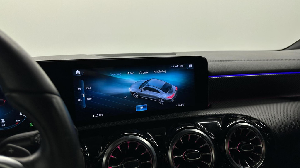 Mercedes-Benz CLA-Klasse (K771XV) met abonnement