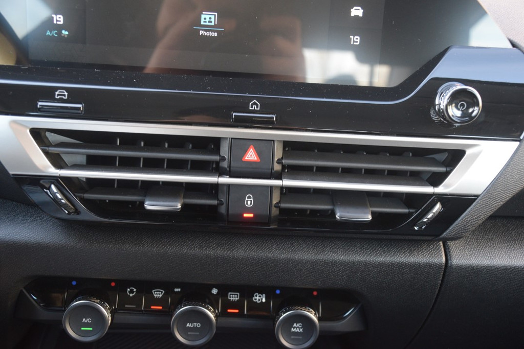 Citroën Ë-C4 (T395PG) met abonnement