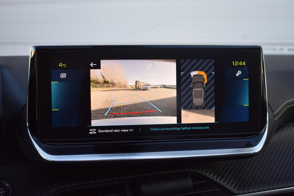 Peugeot e-2008 (J716TT) met abonnement