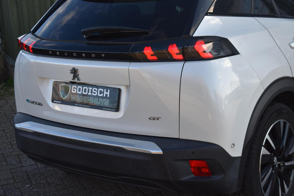 Peugeot e-2008 (J716TT) met abonnement