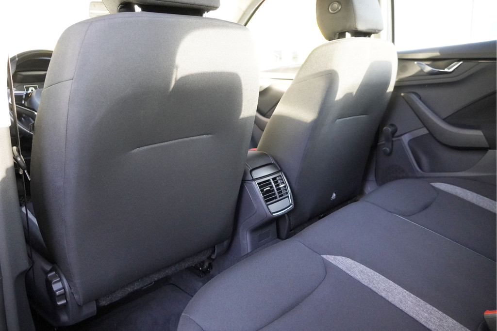 ŠKODA Kamiq (N111KF) met abonnement