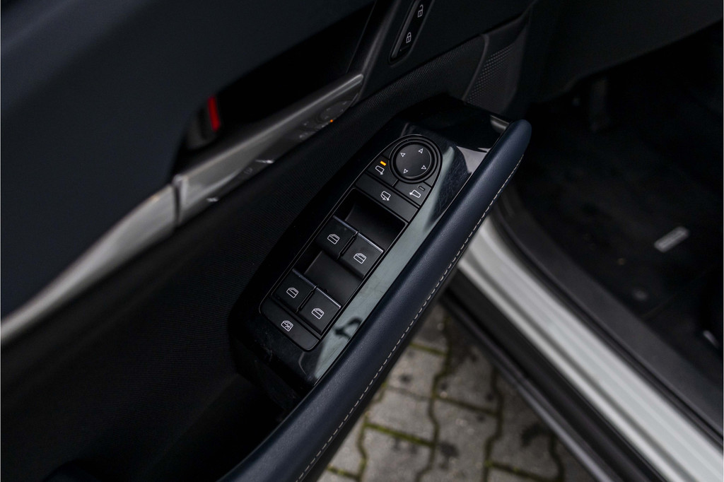 Mazda CX-30 (H822KZ) met abonnement