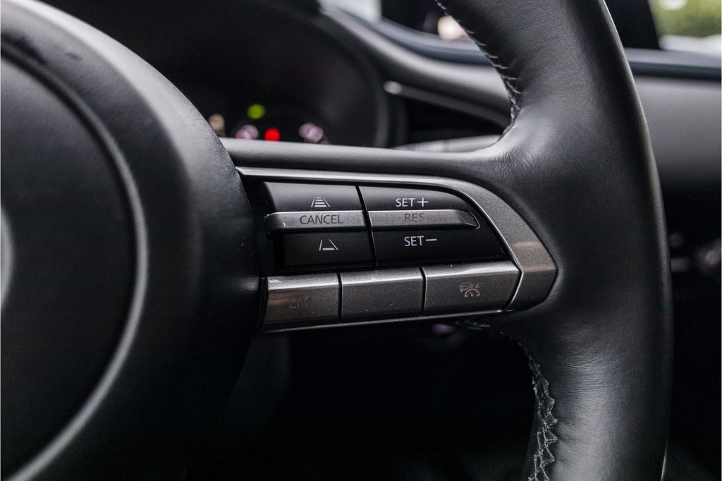 Mazda CX-30 (H822KZ) met abonnement