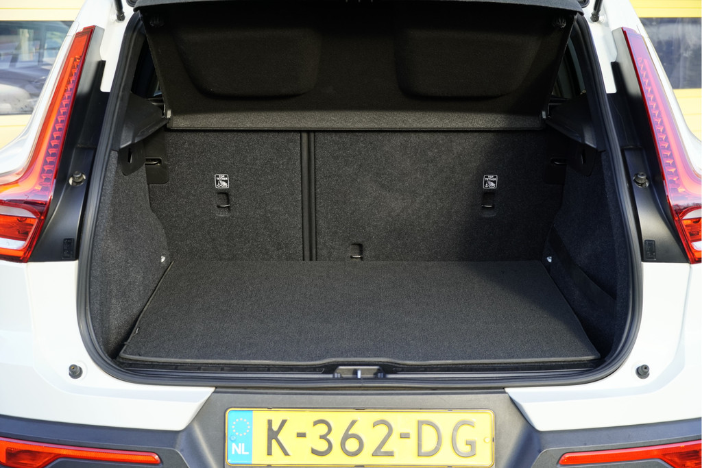 Volvo XC40 (K362DG) met abonnement