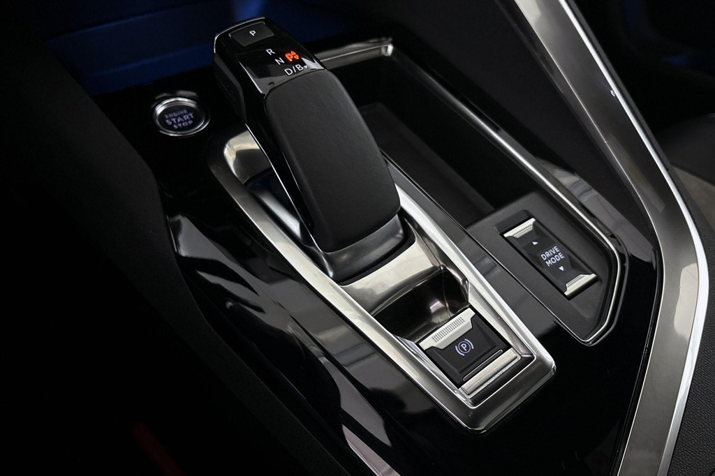 Peugeot 3008 (N896DH) met abonnement