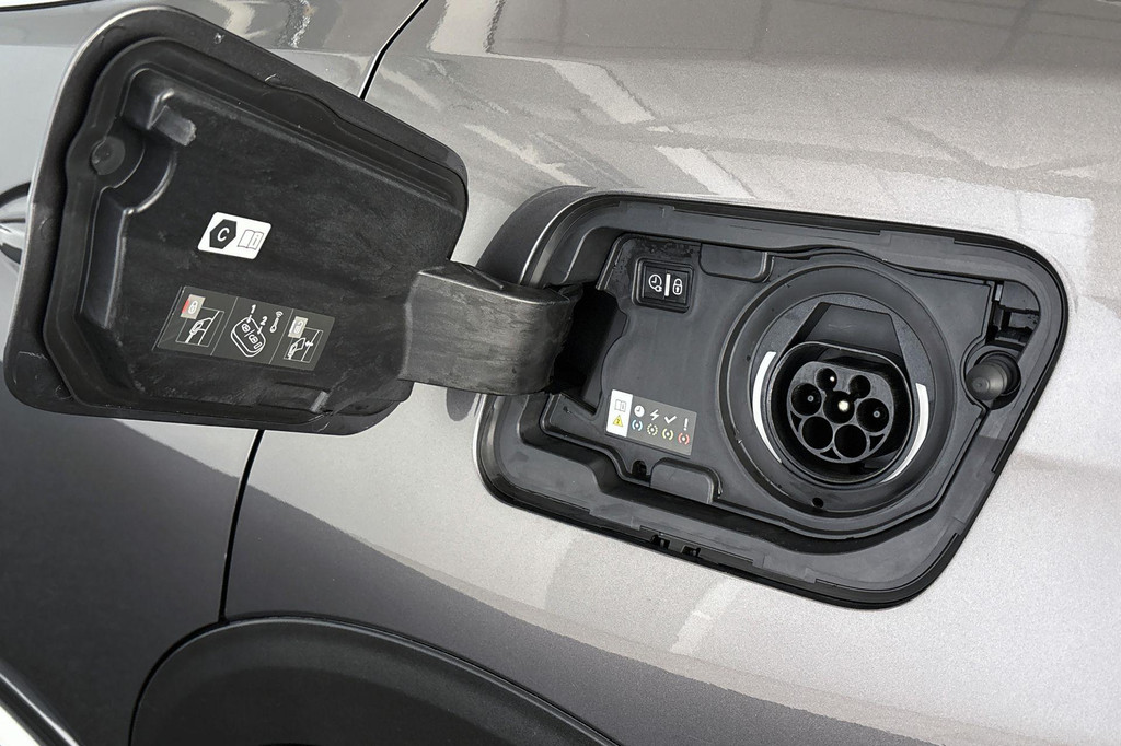 Peugeot 3008 (N896DH) met abonnement