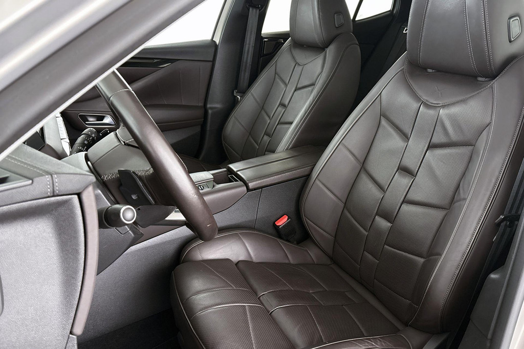 DS DS 4 (P057XD) met abonnement