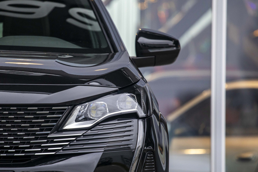 Peugeot 5008 (S813ZJ) met abonnement