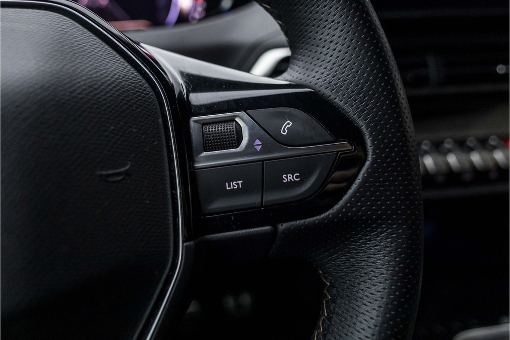 Peugeot 5008 (S813ZJ) met abonnement