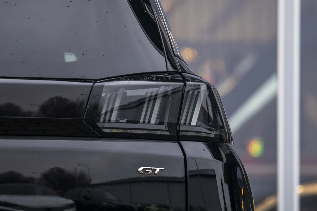 Peugeot 5008 (S813ZJ) met abonnement