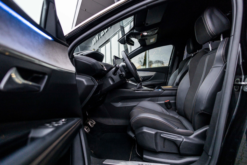 Peugeot 5008 (S813ZJ) met abonnement