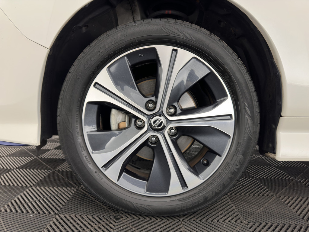 Nissan Leaf (K030FJ) met abonnement