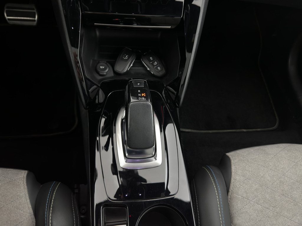 Peugeot e-208 (J509PF) met abonnement
