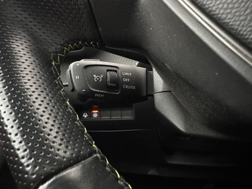 Peugeot e-208 (J509PF) met abonnement