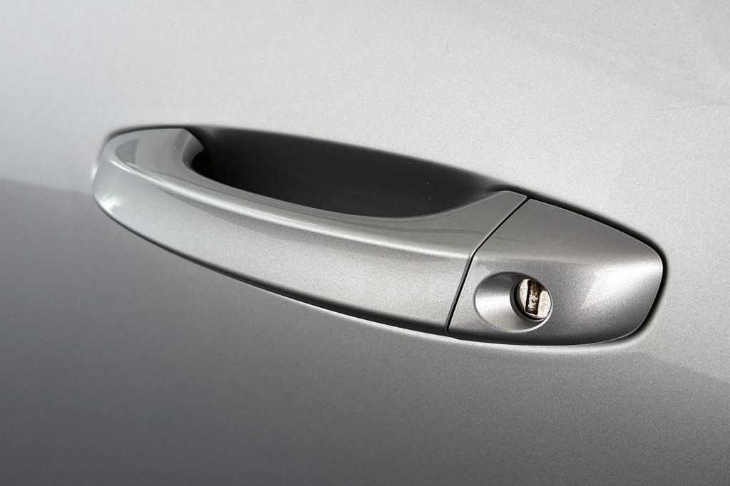 Opel Astra (R866RX) met abonnement