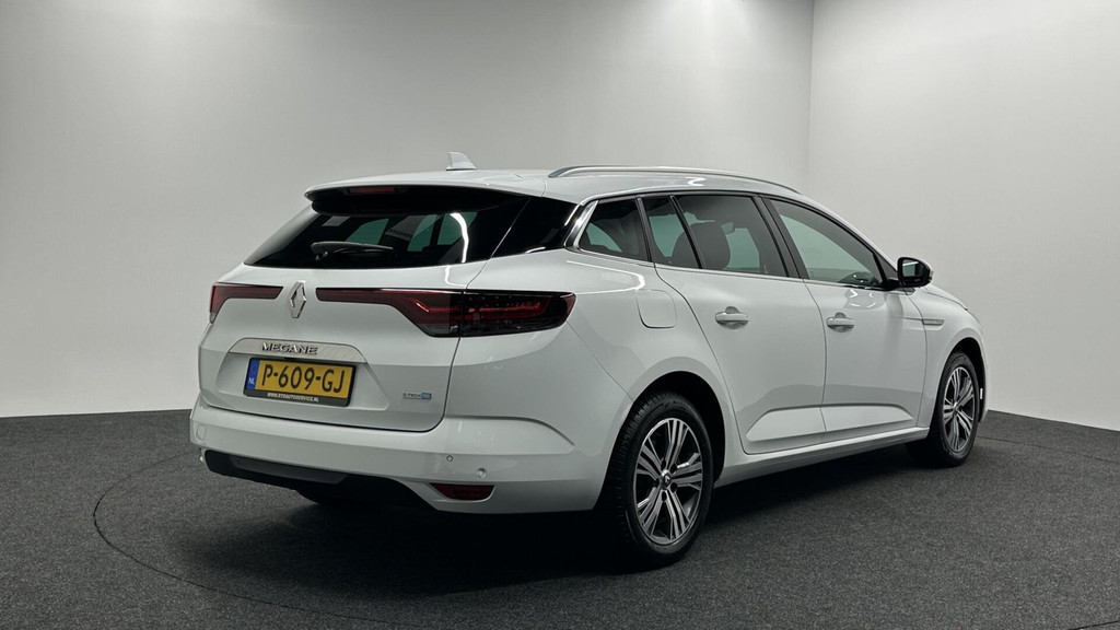 Renault MEGANE Estate (P609GJ) met abonnement