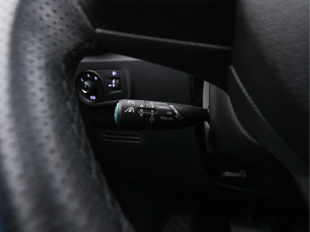 MG ZS-EV (K673BZ) met abonnement