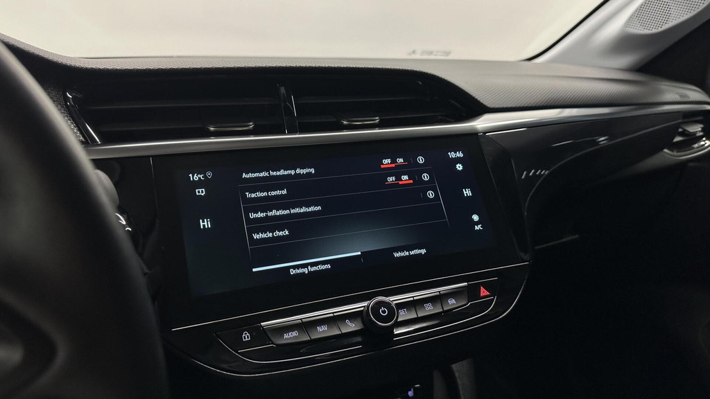 Opel Corsa (N705LR) met abonnement