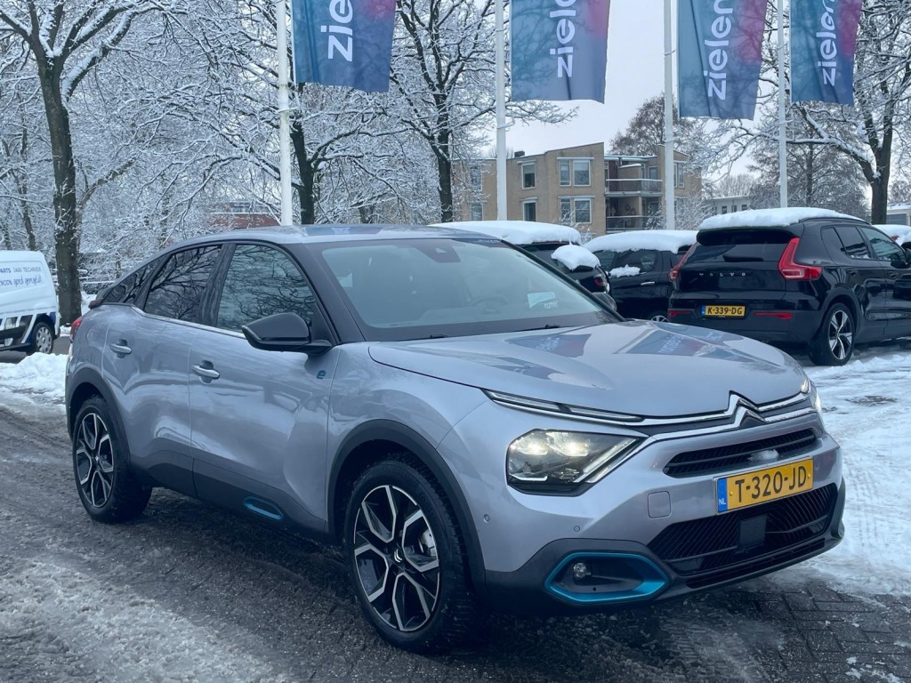 Citroën Ë-C4 (T321JD) met abonnement