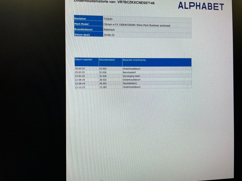 Citroën Ë-C4 (T321JD) met abonnement