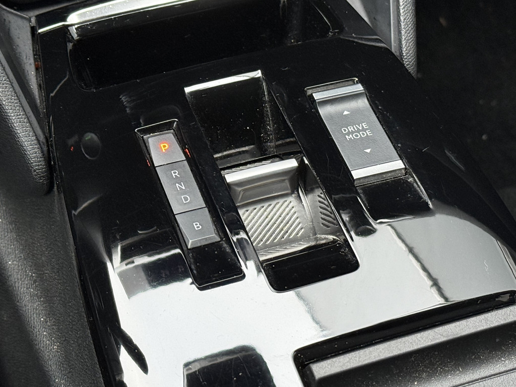 Citroën Ë-C4 (S867SF) met abonnement