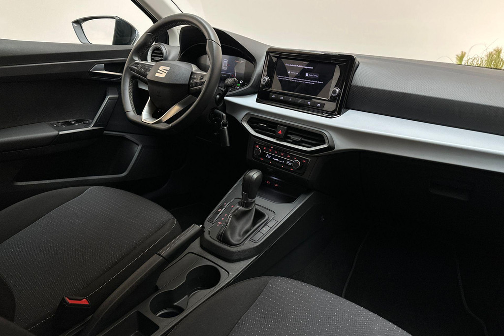 Seat Ibiza (JNL46R) met abonnement