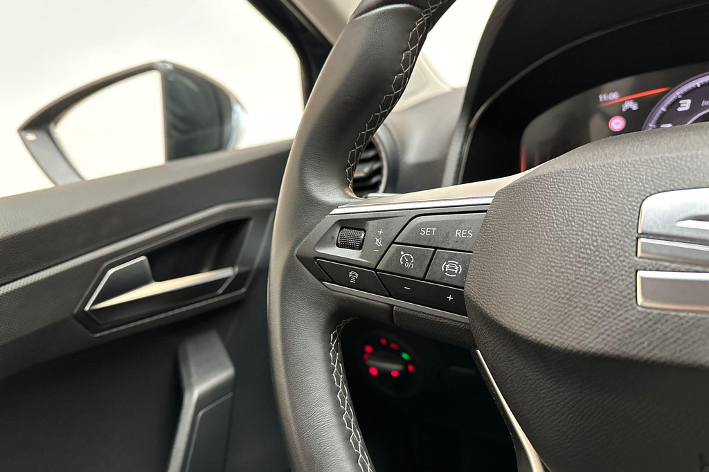 Seat Ibiza (JNL46R) met abonnement