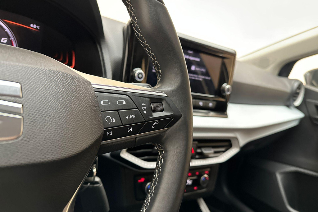 Seat Ibiza (JNL46R) met abonnement