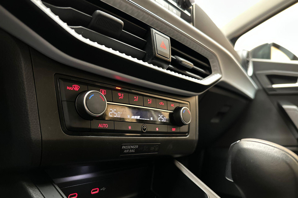 Seat Ibiza (JNL46R) met abonnement