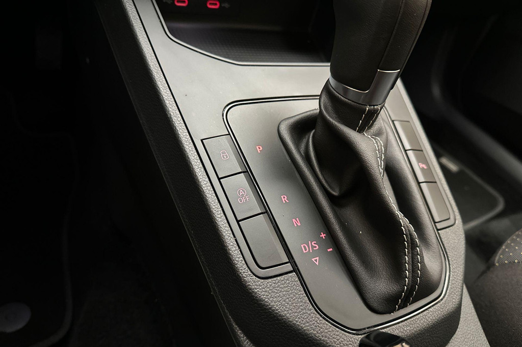 Seat Ibiza (JNL46R) met abonnement