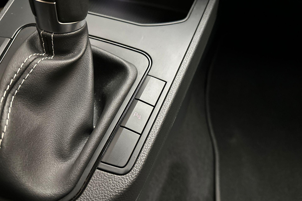 Seat Ibiza (JNL46R) met abonnement