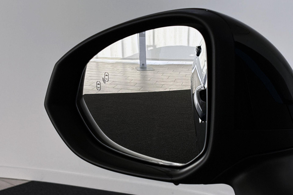 Lynk & Co 01 (S477FS) met abonnement