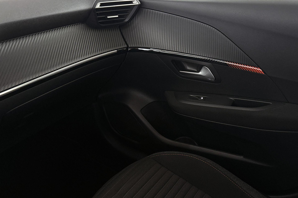 Peugeot e-208 (S950RD) met abonnement