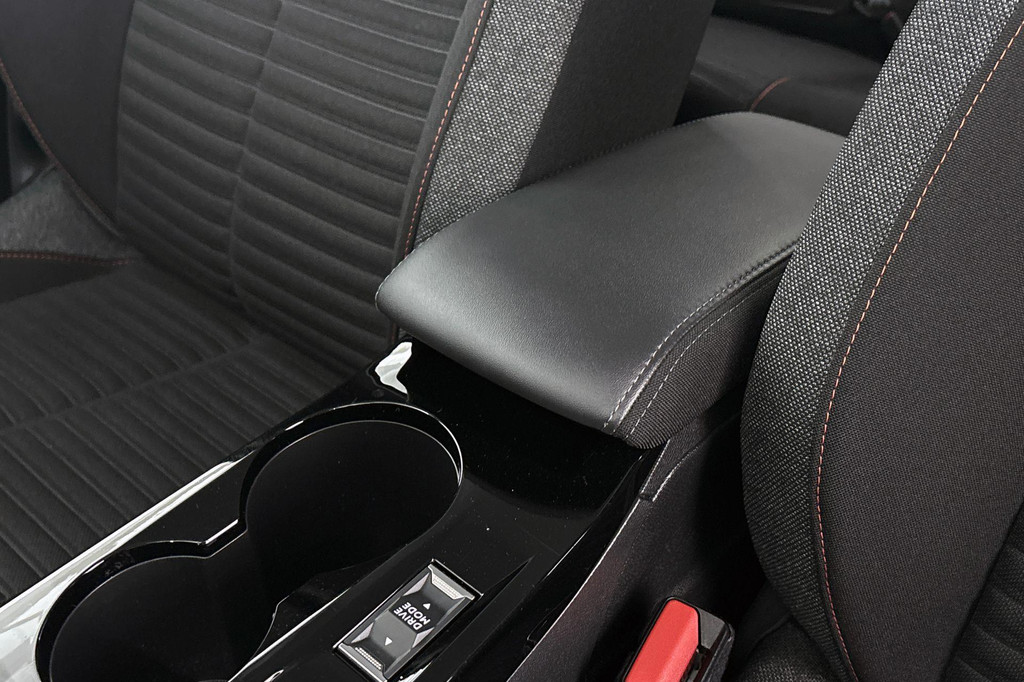 Peugeot e-208 (S950RD) met abonnement