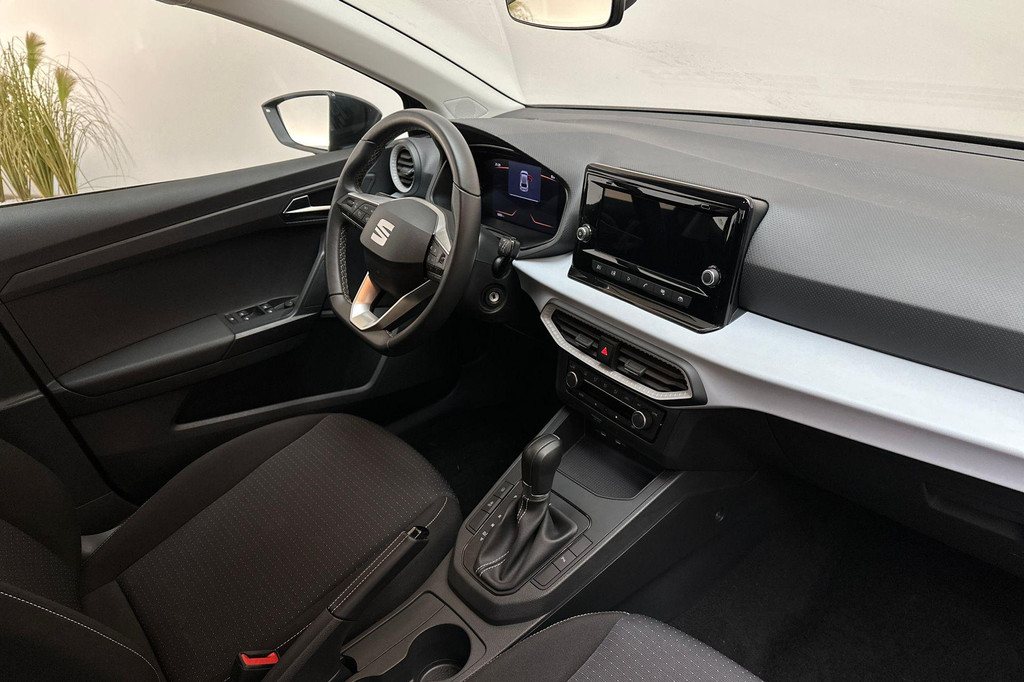 Seat Ibiza (JPJ01Z) met abonnement