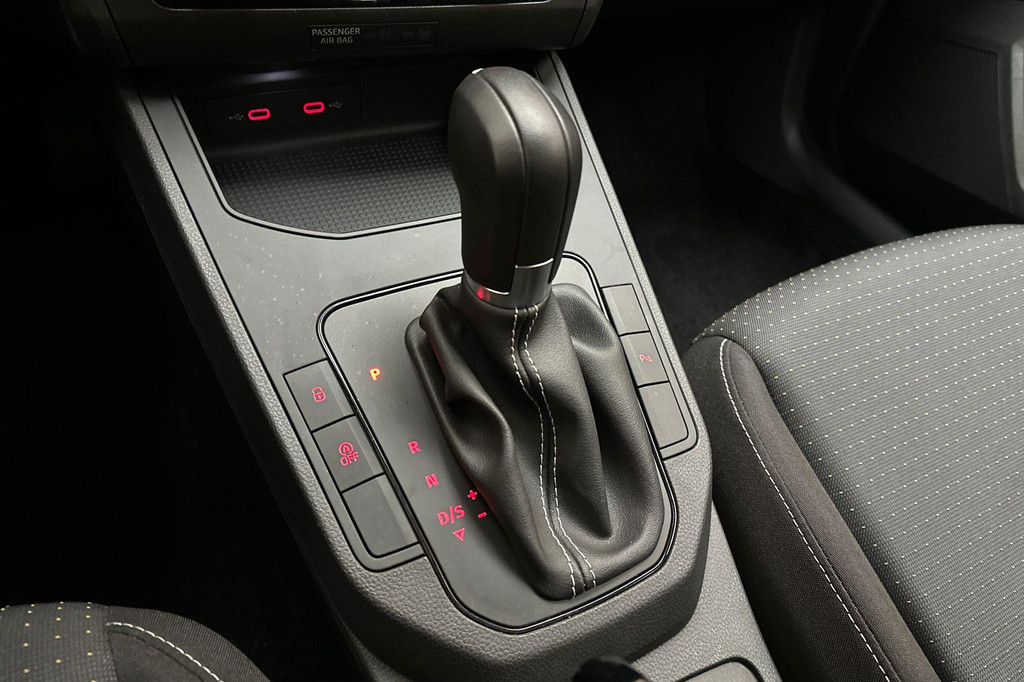 Seat Ibiza (JPJ01Z) met abonnement