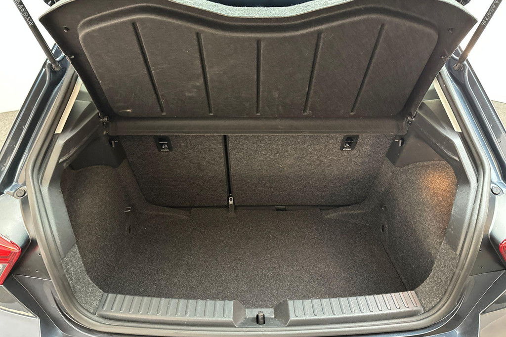 Seat Ibiza (JPJ01Z) met abonnement