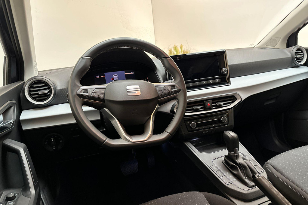 Seat Ibiza (JPJ01Z) met abonnement