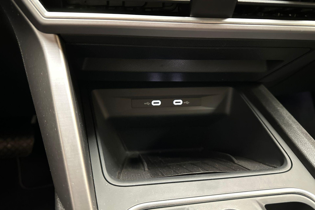 Seat Leon Sportstourer (JSV34V) met abonnement