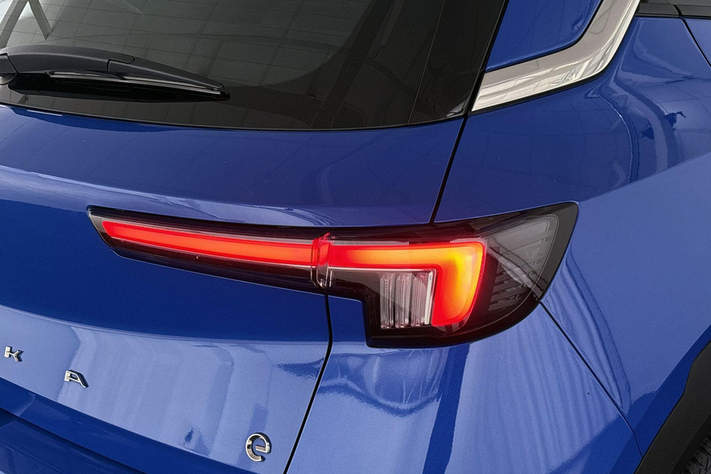 Opel Mokka-e (T190TV) met abonnement